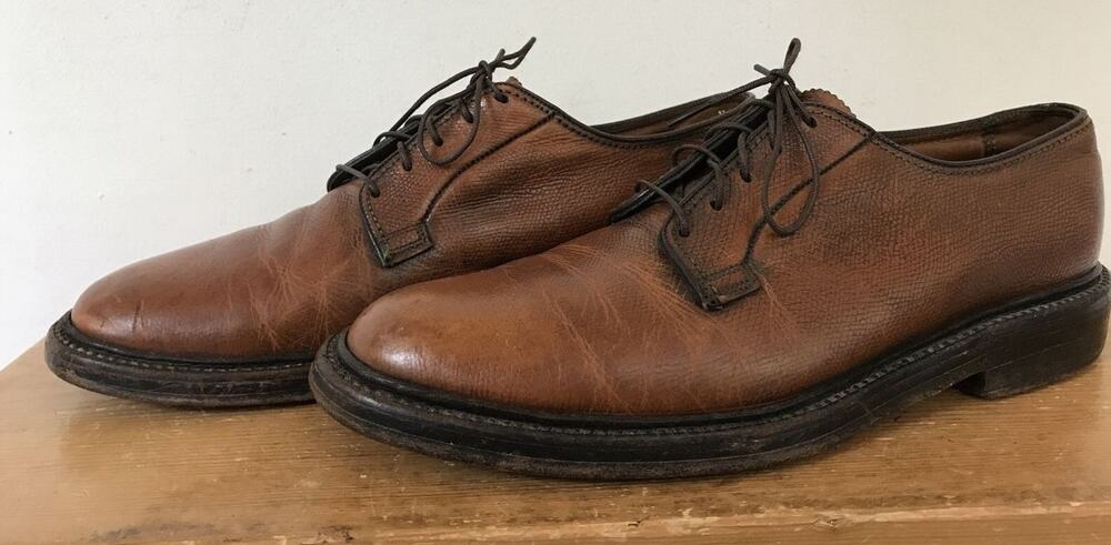 Vintage Florsheim Imperial Pebble Grain Leather Sole V Cleat Mens Oxfords 7D
